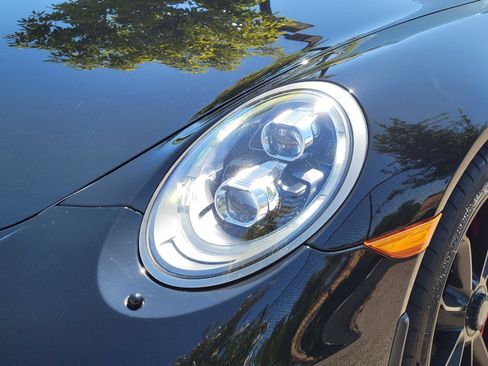 Certified 2015 Porsche 911 GT3 RWD image 28