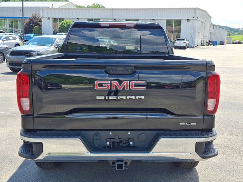 Used 2023 GMC Sierra 1500 SLE AWD/4WD image 5