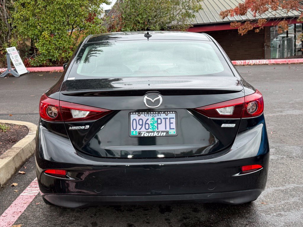 Used 2018 MAZDA MAZDA3 Touring FWD image 6