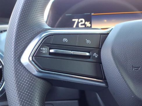 Used 2026 Chevrolet Equinox EV LT FWD image 14