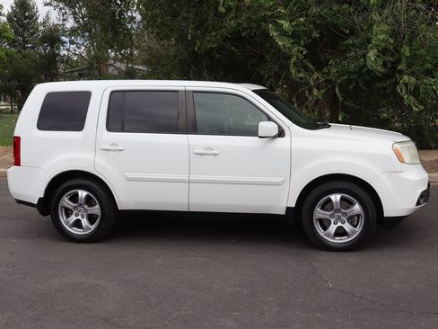 Used 2015 Honda Pilot EX-L image 3