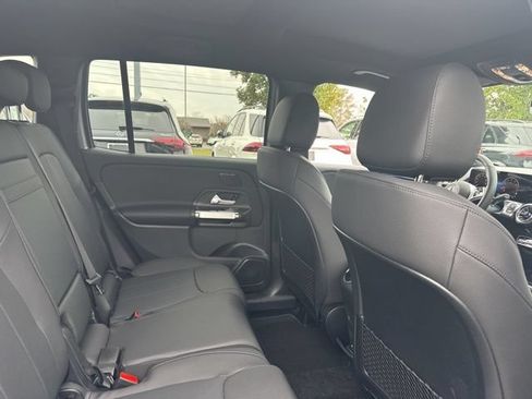Used 2026 Mercedes-Benz GLB 250 image 26