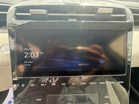 Used 2022 Hyundai Tucson Limited AWD/4WD image 16