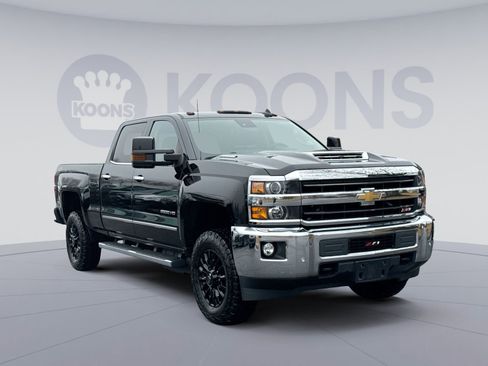 Used 2019 Chevrolet Silverado 2500 LTZ w/ Duramax Plus Package image 10