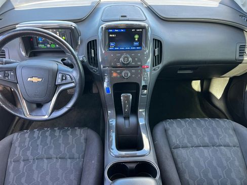 Used 2014 Chevrolet Volt Base image 10