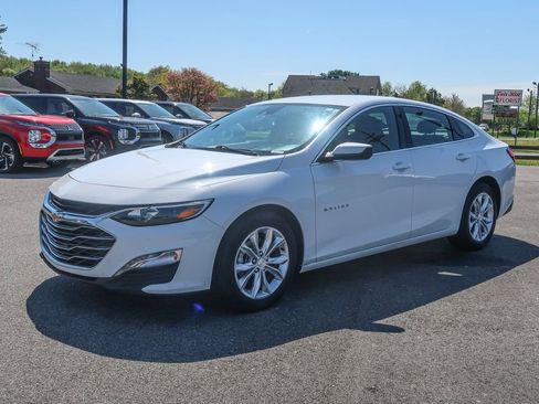 Used 2024 Chevrolet Malibu LT FWD image 4