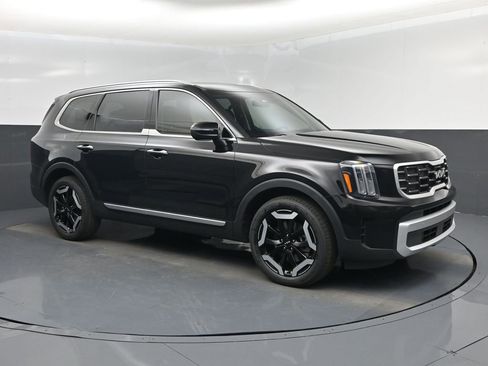 Certified 2024 Kia Telluride S w/ S Sunroof Package FWD image 1