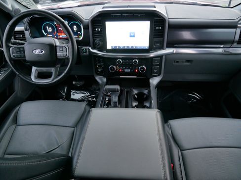 Used 2022 Ford F150 Lariat w/ Equipment Group 502A High image 10