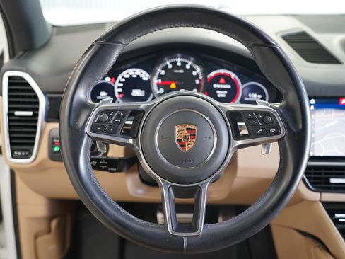 Used 2019 Porsche Cayenne S AWD/4WD image 12