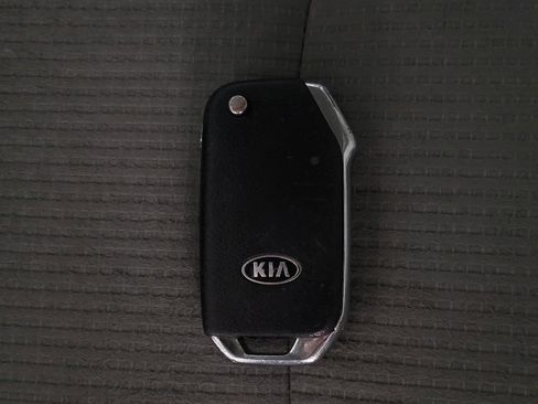Used 2021 Kia Forte LXS FWD image 32