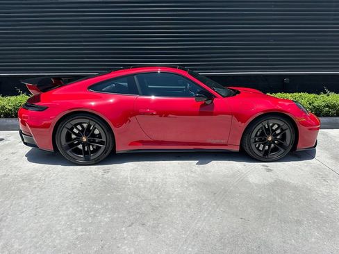 Certified 2026 Porsche 911 Carrera GTS RWD image 11