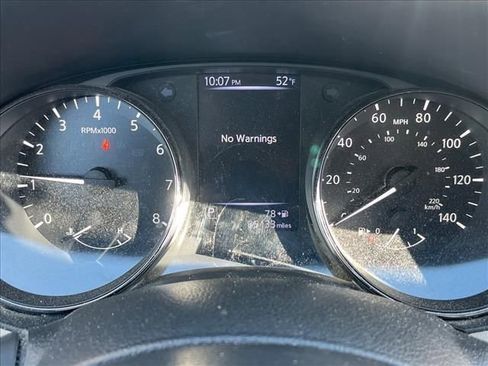 Used 2018 Nissan Rogue Sport SV w/ SV All-Weather Package image 10