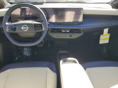 New 2026 Nissan Leaf Platinum+ w/ Cargo Package (Platinum+) FWD image 8