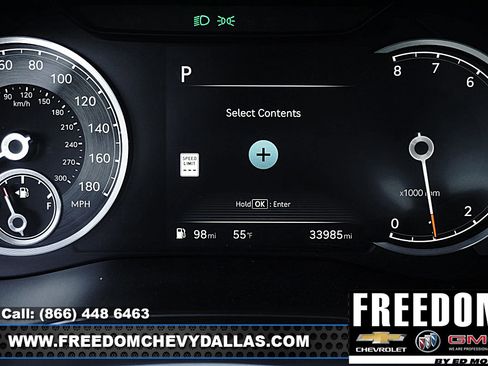 Used 2025 Genesis G70 2.5T image 27