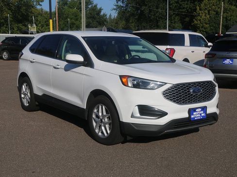 Certified 2024 Ford Edge SEL AWD/4WD image 9