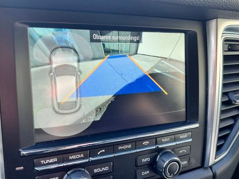 Used 2016 Porsche Macan S image 40