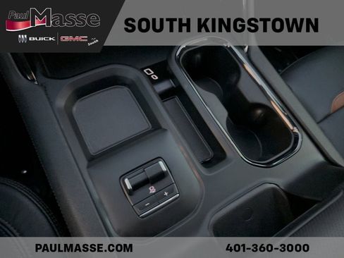 Used 2025 GMC Sierra 2500 AT4 w/ AT4 Premium Plus Package image 16