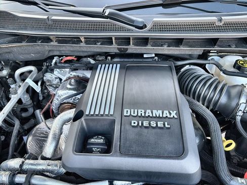 Certified 2023 Chevrolet Silverado 1500 LT Trail Boss w/ LT Trail Boss Premium Package AWD/4WD image 31