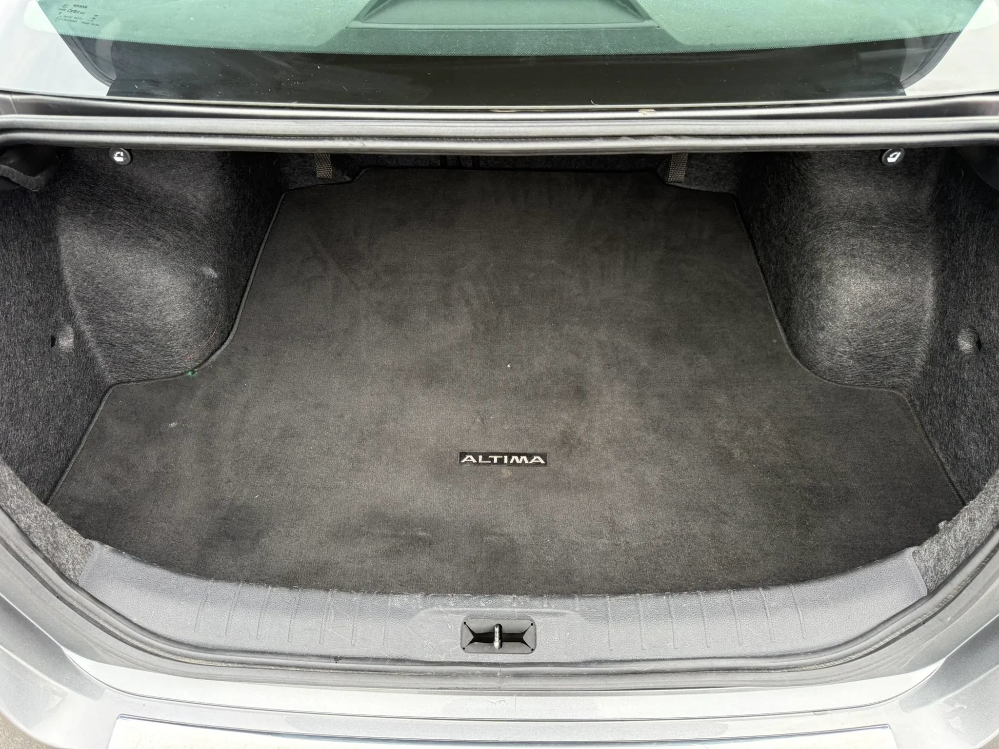 Used 2023 Nissan Altima 2.5 SR w/ SR Premium Package FWD image 34