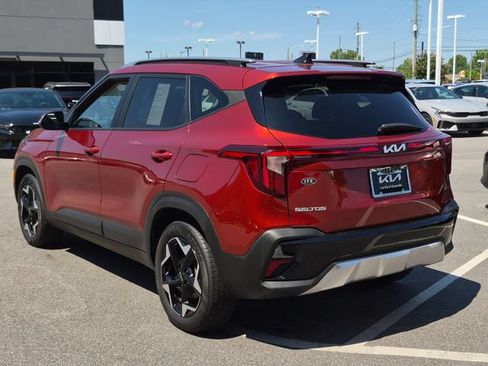 Used 2025 Kia Seltos S AWD/4WD image 5