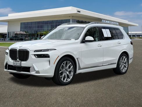 Certified 2024 BMW X7 xDrive40i AWD/4WD image 4