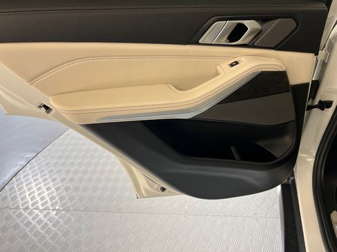 Certified 2021 BMW X5 sDrive40i w/ Premium Package image 31