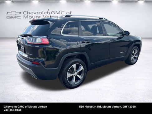 Used 2019 Jeep Cherokee Limited AWD/4WD image 5
