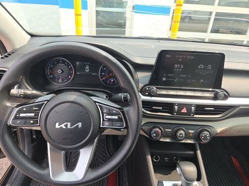 Used 2023 Kia Forte LXS FWD image 18