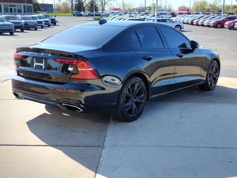 Used 2022 Volvo S60 T8 R-Design Expression AWD/4WD image 15