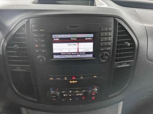 Used 2020 Mercedes-Benz Metris Passenger image 28