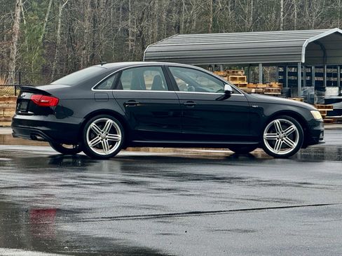 Used 2013 Audi S4 Prestige image 11