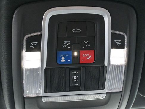 Used 2021 RAM 2500 Power Wagon AWD/4WD image 28