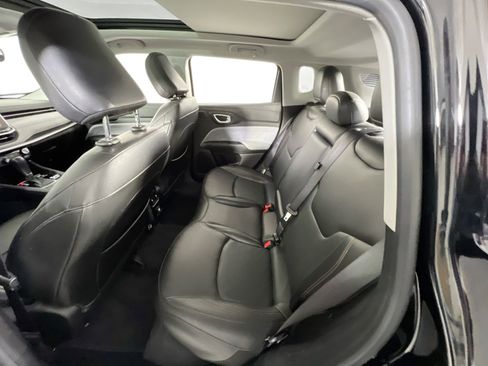 Used 2022 Jeep Compass Latitude w/ Sun and Sound Group image 23