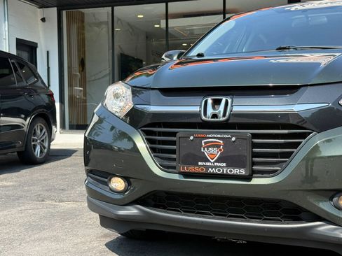 Used 2018 Honda HR-V EX image 33