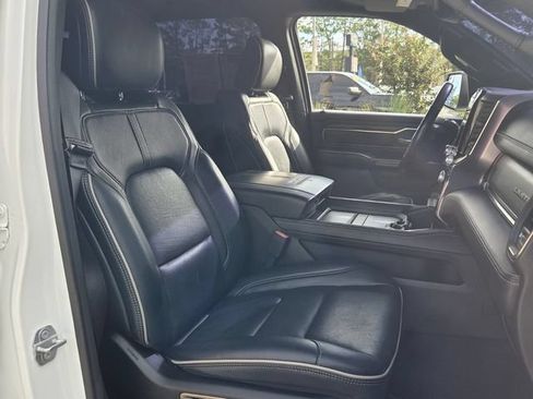 Used 2019 RAM 1500 Limited AWD/4WD image 17