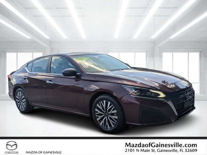 Used 2024 Nissan Altima 2.5 SV
