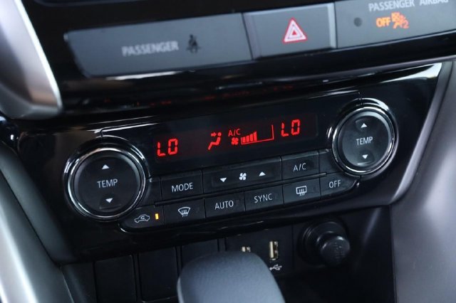 Used 2025 Mitsubishi Eclipse Cross SE AWD/4WD image 19