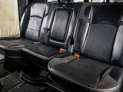 Used 2022 RAM 3500 Laramie image 34