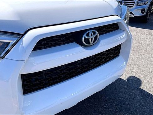 Used 2018 Toyota 4Runner SR5 image 34