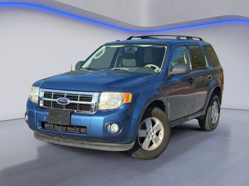 Used 2009 Ford Escape XLT image 2