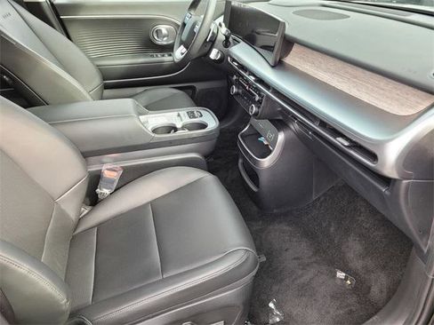 New 2026 Hyundai Ioniq 9 SEL image 15