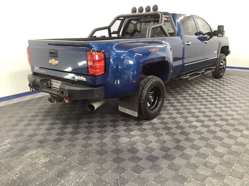 Used 2019 Chevrolet Silverado 3500 High Country w/ Duramax Plus Package image 22