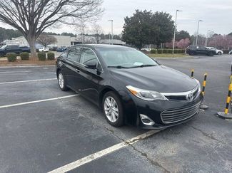 Used 2014 Toyota Avalon XLE video 1