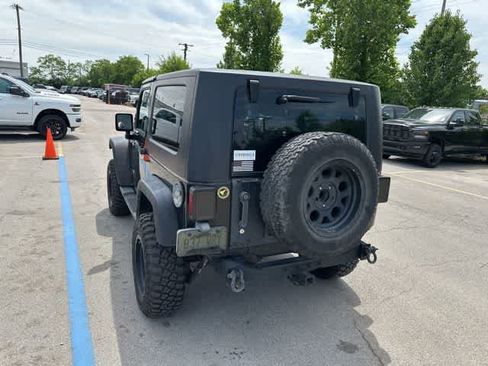 Used 2010 Jeep Wrangler Sport AWD/4WD image 13