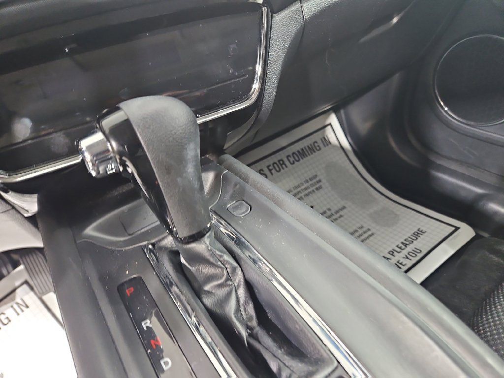 Used 2018 Honda HR-V EX image 23