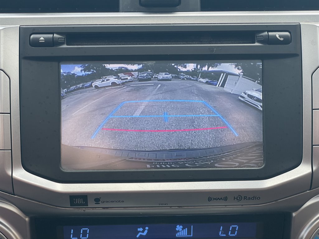 Used 2018 Toyota 4Runner Limited AWD/4WD image 31
