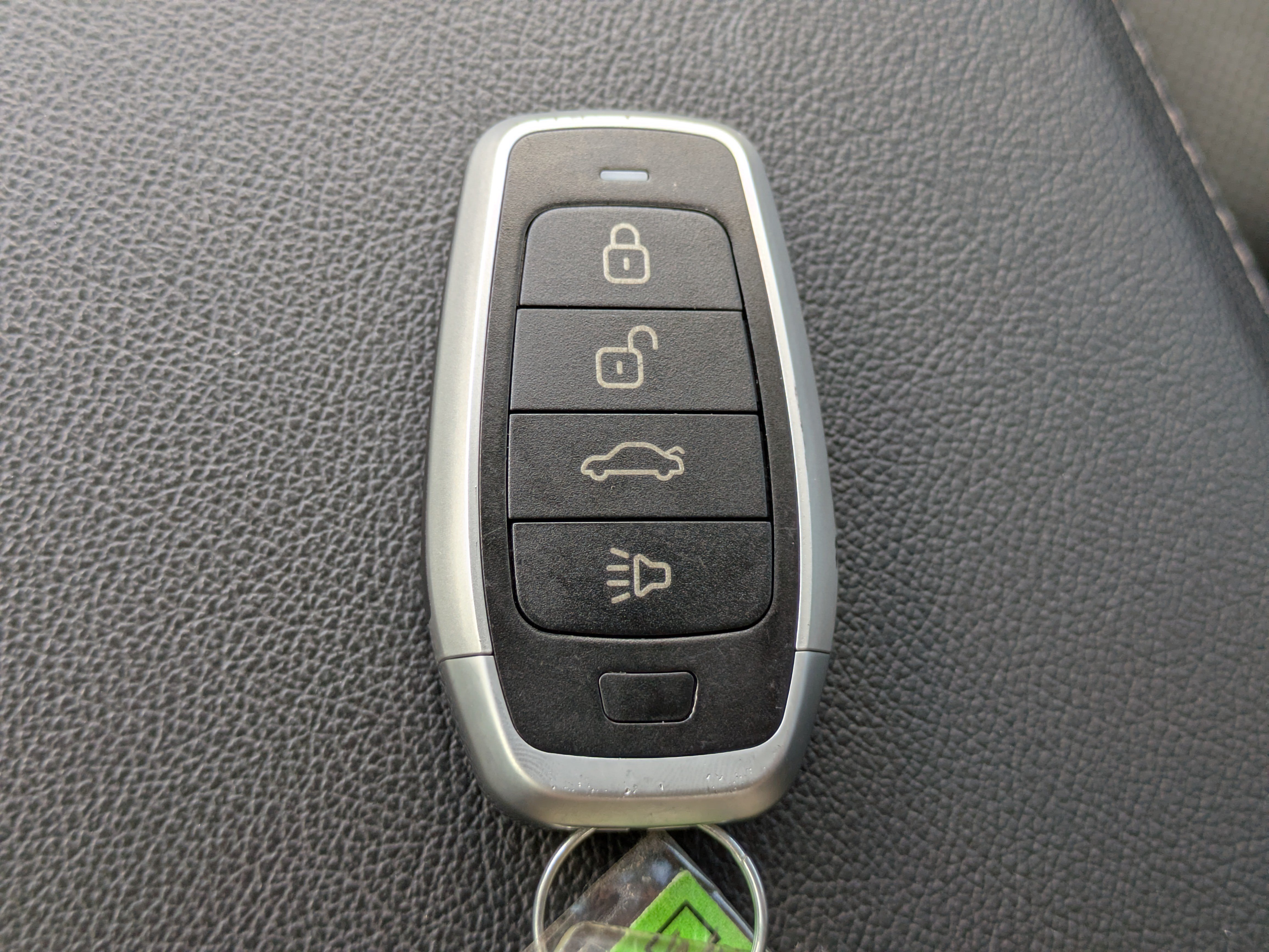 Used 2021 Honda Accord Touring image 31