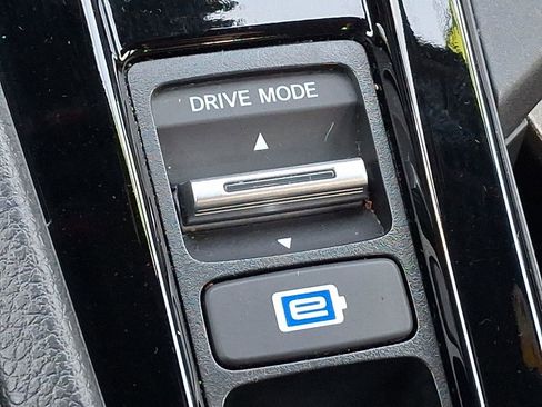 Certified 2024 Honda Accord Sport image 25