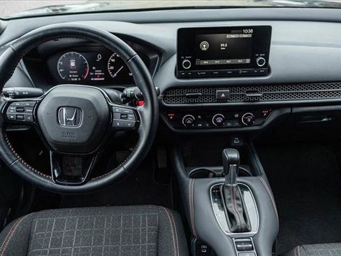 Used 2025 Honda HR-V Sport image 23