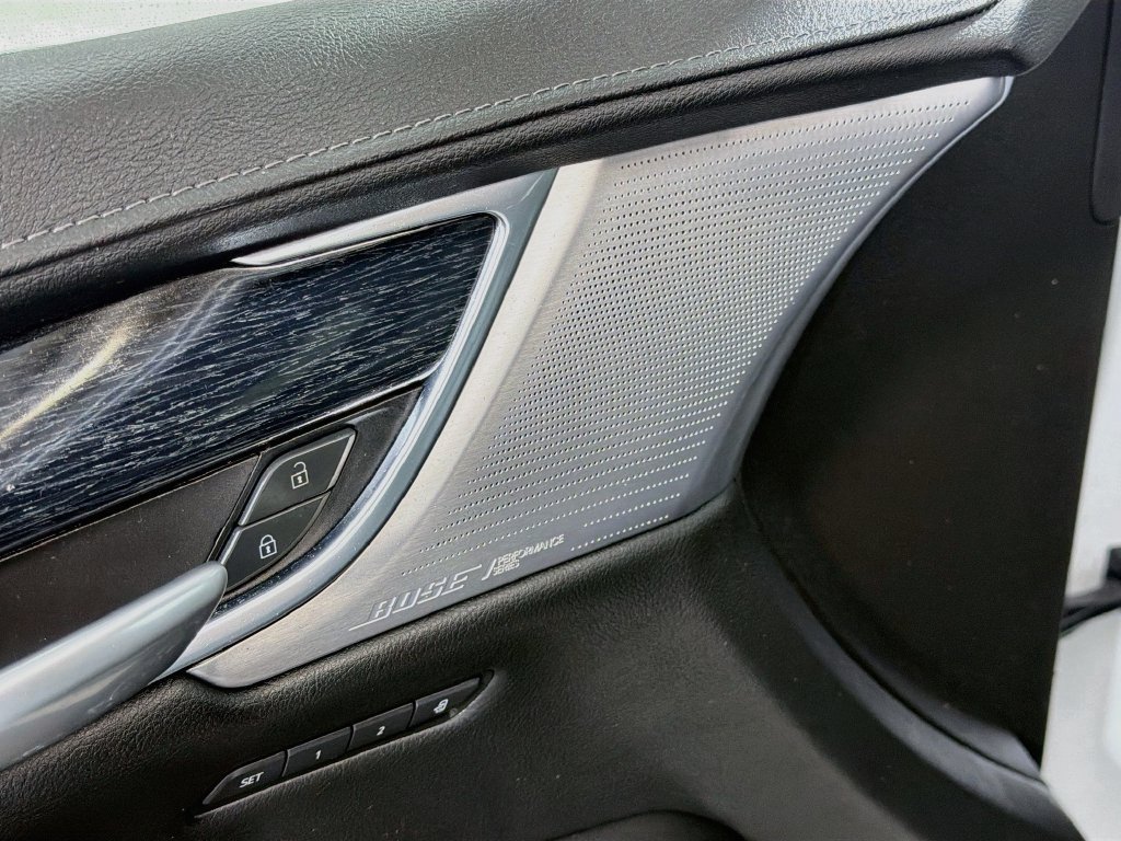 Used 2023 Cadillac XT5 Premium Luxury w/ LPO, Floor Liner Package AWD/4WD image 20